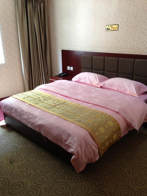 Jiuzhaigou Man Jiang Hong Hotel ג'יוג'איגואו חדר תמונה