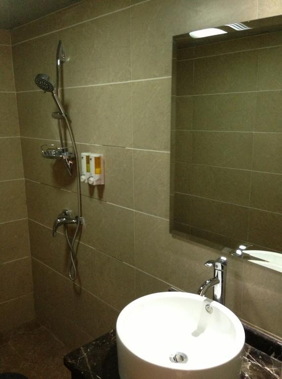 Jiuzhaigou Man Jiang Hong Hotel ג'יוג'איגואו חדר תמונה